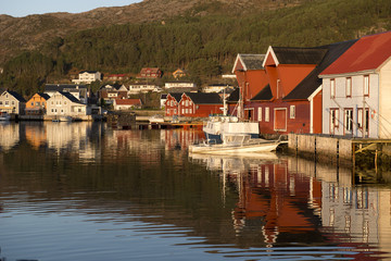Fototapeta na wymiar Traditional norwegian red cottages