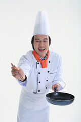 스튜디오 안의 남자 요리사 