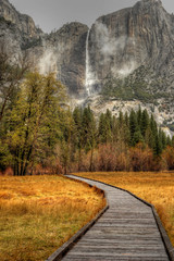 Naklejka premium Yosemite Falls