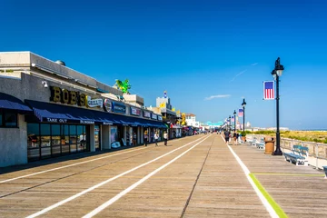 Zelfklevend Fotobehang The boardwalk in Ocean City, New Jersey. © jonbilous