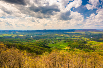 Spring view of the Shenandoah Valley from Skyline Drive in Shena