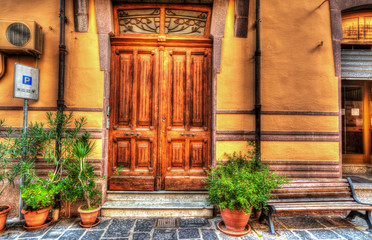 Fototapeta na wymiar wooden door in Bosa, Italy