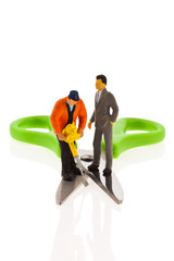 Unterschied beim Einkommen. Arbeiter und Manager