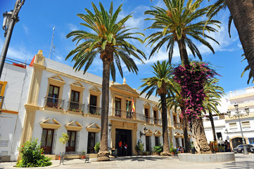 Fototapeta na wymiar Ayuntamiento de Chipiona, provincia de Cádiz, España