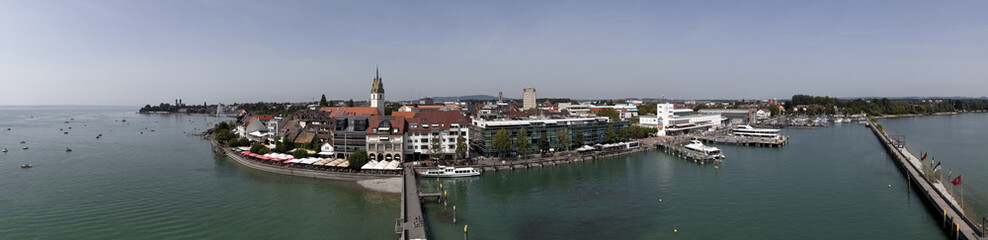 Fototapeta na wymiar Bodensee Friedrichshafen Panorama