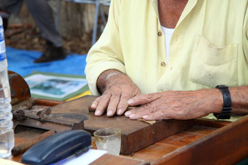 Manually creating cigars