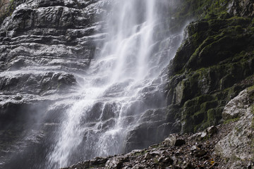 zeleni vir waterfall