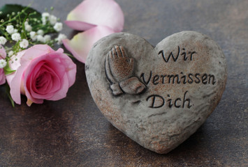 Herz mit Trauerspruch
