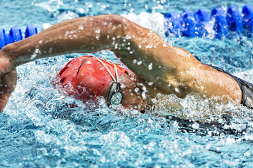 Obraz na płótnie Canvas Kraulschwimmer