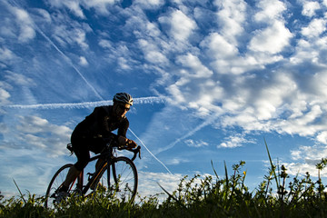 Triathlet auf dem Fahrrad