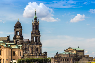 Fototapeta na wymiar Dresden in a beautiful summer day