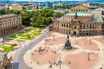 Naklejka premium Semper Opera House in Dresden