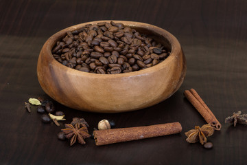 Roasted coffee beans