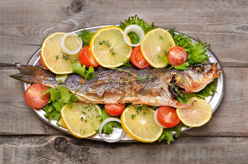 Grilled fish with vegetable