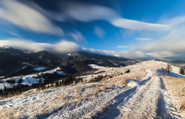 Obraz premium Beautiful winter landscape in the mountains