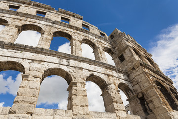Obraz premium Ancient Roman amphitheater.