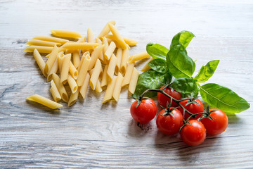 cherry tomato with pasta