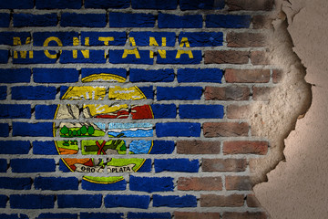 Dark brick wall with plaster - Montana