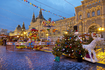 Christmas fair at the Red square in Moscow © vesta48