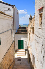 Alleyway.  Minervino Murge. Puglia. Italy.
