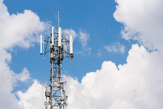 Antenna repeater