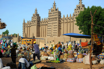 Mercado delante Mezquita de Djenné