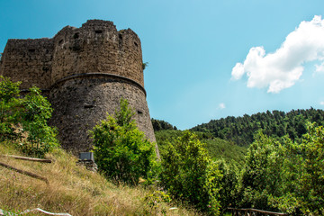 Fototapeta na wymiar Castello di Popoli