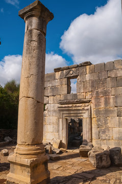 Bar'am ancient synagogue