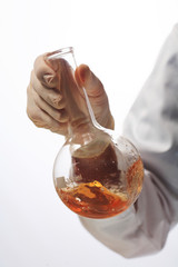 과학 실험하는 손 클로즈업