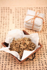 한국 전통 한약 재료 