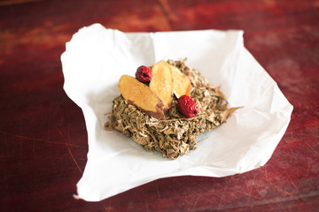 한국 전통 한약 재료 