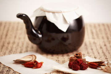 한국 전통 한약 재료 