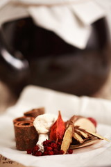 한국 전통 한약 재료 