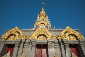 Fototapeta na wymiar Places of worship Buddha Relics Pagoda...