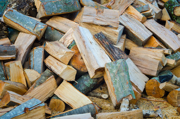 Chopped wood