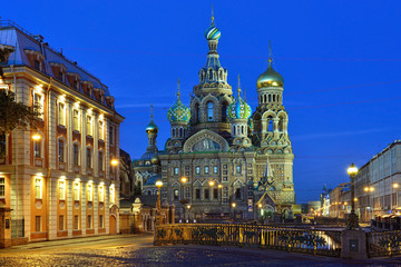 Fototapeta na wymiar Church Savior on Blood in St-Petersburg, Russia. Night view.