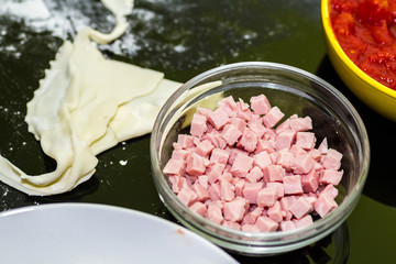 cubetti di prosciutto