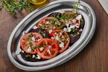 beet salad with tomatoes and feta cheese