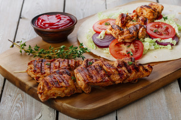 grilled chicken shawarma with sauce