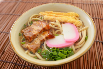 美味しそうな沖縄そば