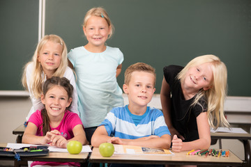Kinder in der Grundschule