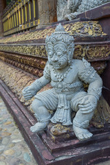Fototapeta na wymiar Chiang Rai temple statue