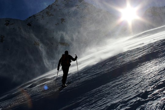 snow wind