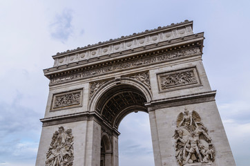 Fototapeta na wymiar Arch de Triomphe in Paris