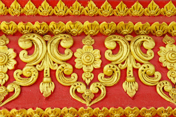 Pattern of flower carved on wall background