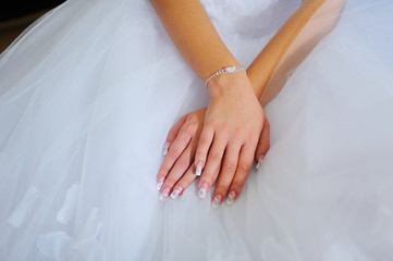 hands of a bride