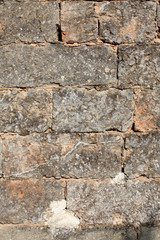 Muro di mattoni (trama)
