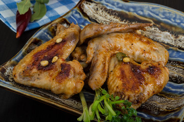 Roasted chicken wings