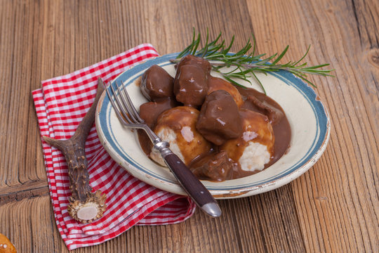 Wildgulasch