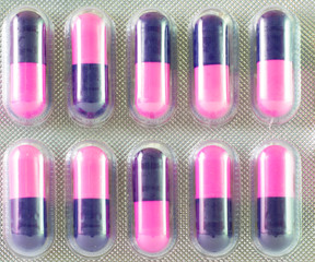 Medicine capsule in blister pack